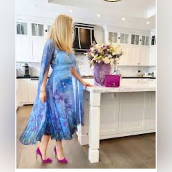 NEW TERI JON by Rickie Freeman Watercolor Floral Midi-dress in Light Blue NWT - Picture 2 of 16